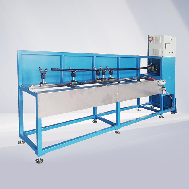 Automatisk slangespiralbeskyttelsesindpakningsmaskine